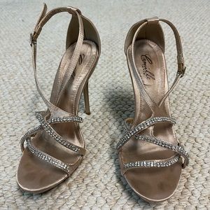 Camille La Vie Champagne Heels size 8